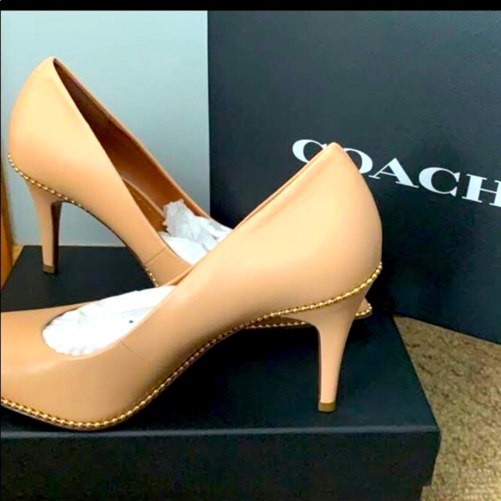 Coach Pumps Size 6.5